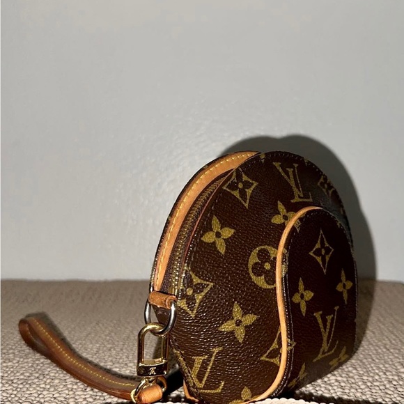 LOUIS VUITTON MINI ELLIPSE POUCH BAG - Picture 2 of 4